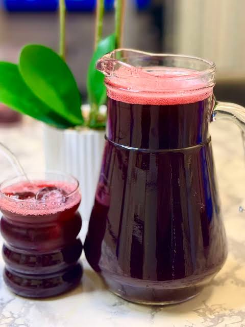 Sobolo (Hibiscus Drink)